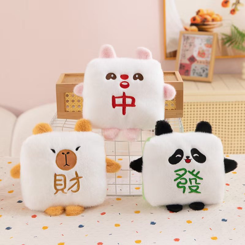 Cute claw machine dolls and small stuffed toys