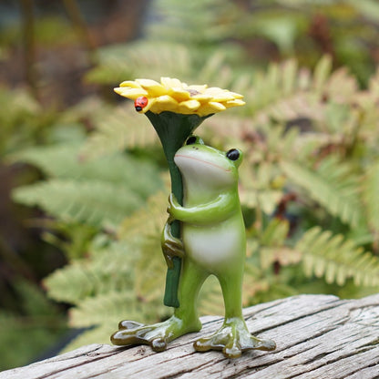 Cute Frog Resin Decorations for Desk and Garden