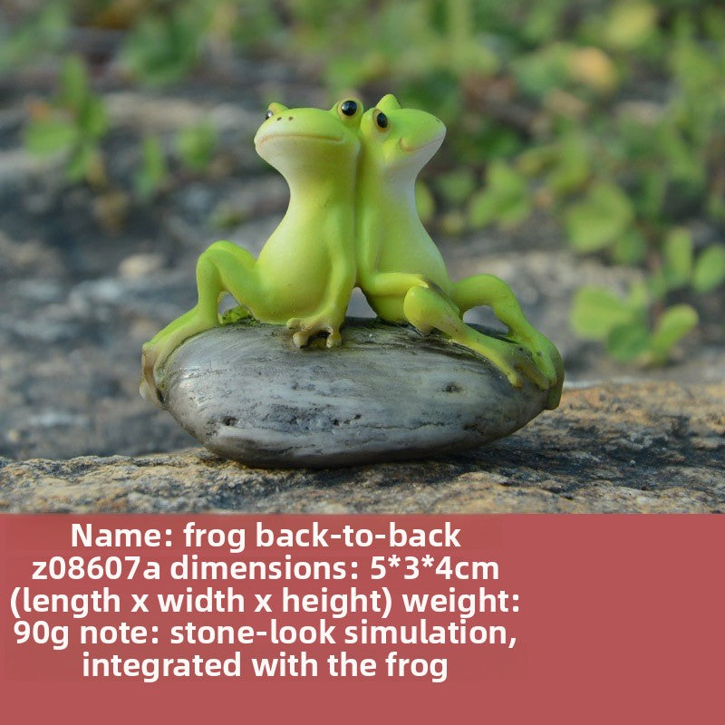 Cute Frog Resin Decorations for Desk and Garden