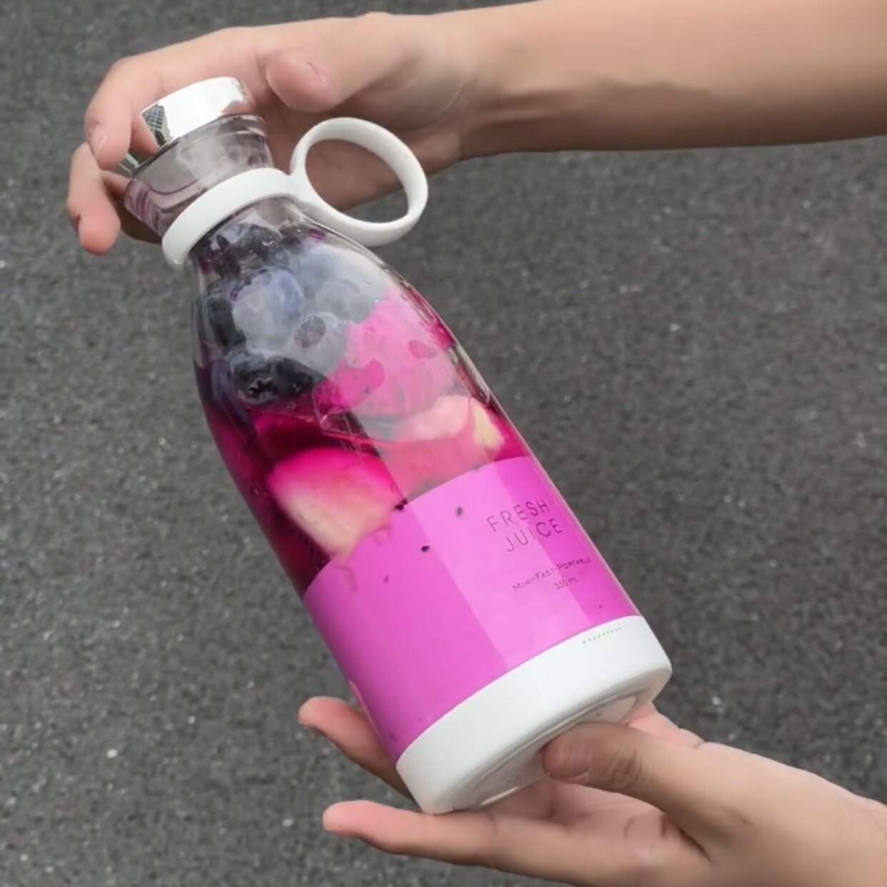 Cute kitten juicer electric small portable