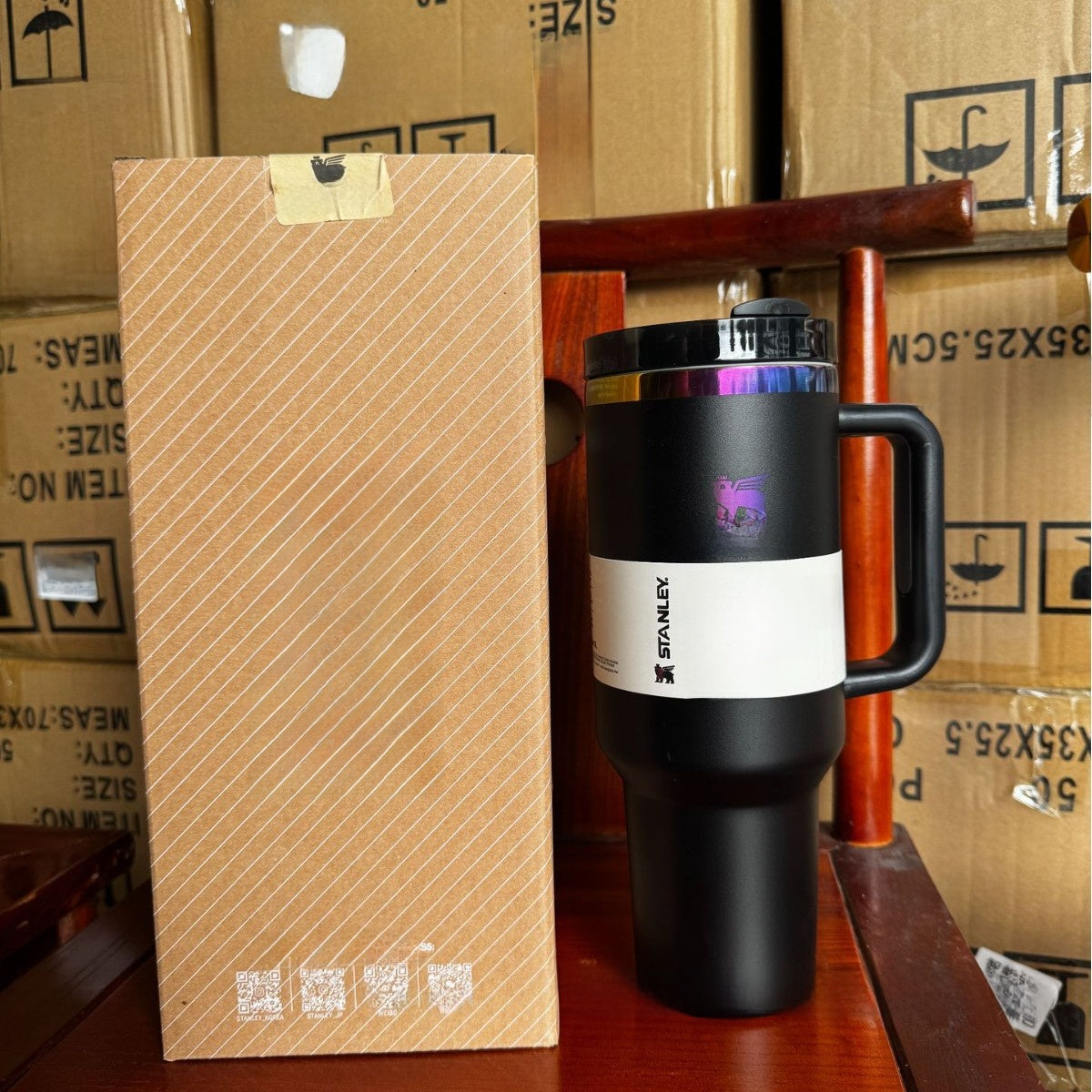 Stainless Steel Insulated Tumbler with Handle