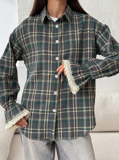 Womens Retro Loose-Fit Plaid Shirt  Casual Vintage Style