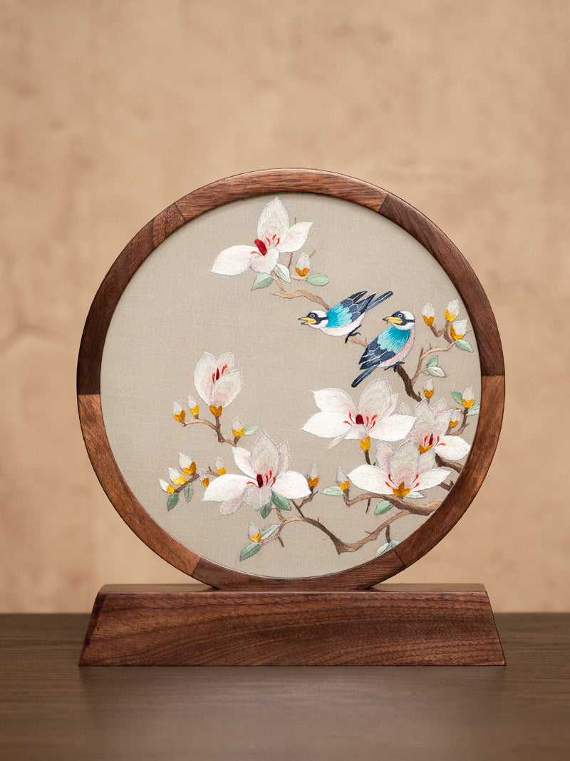 Decorative embroidery