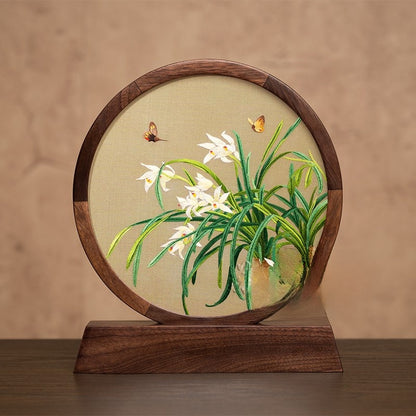 Decorative embroidery