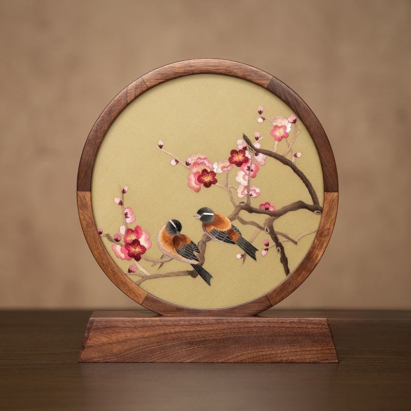 Decorative embroidery