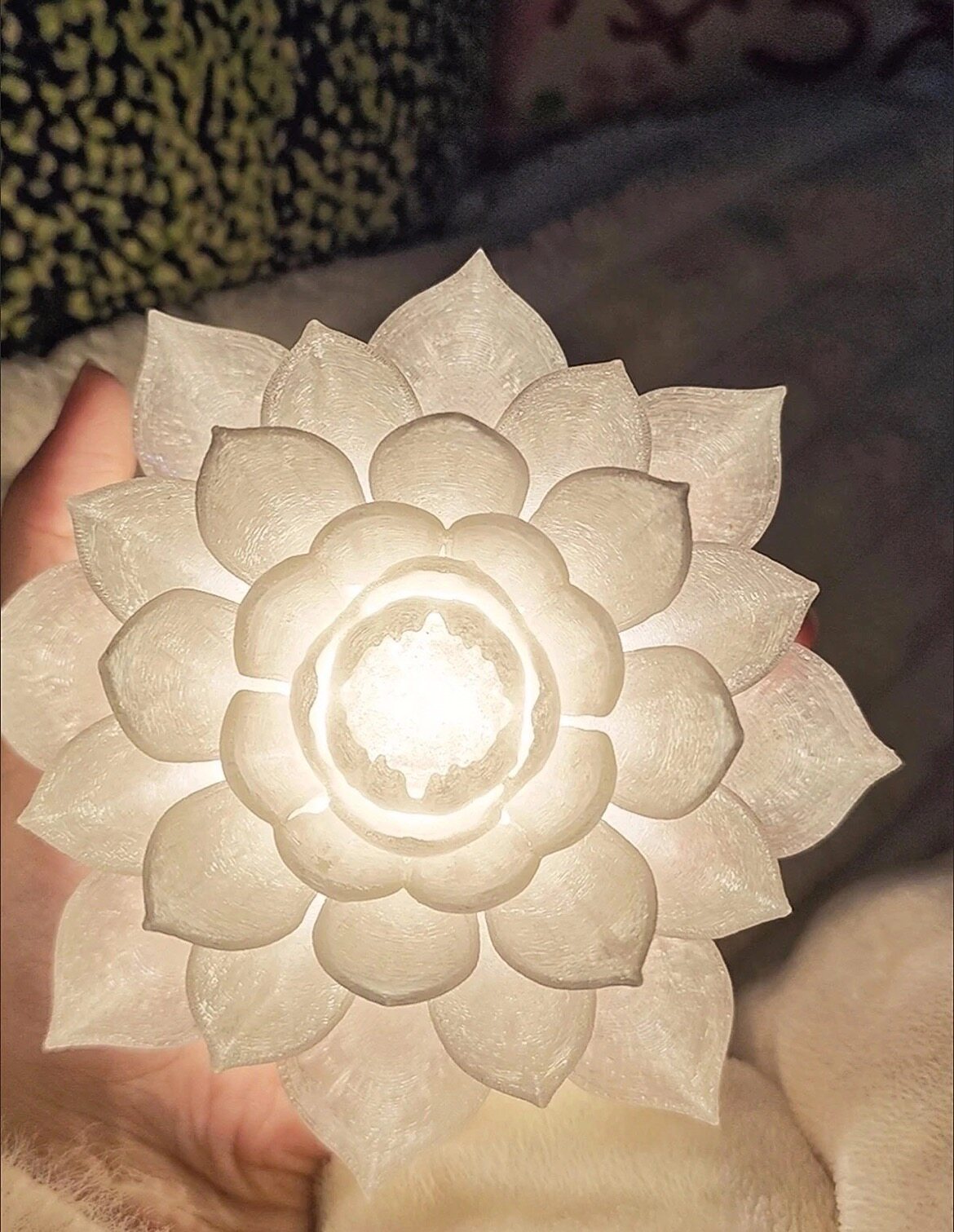 Decorative LED Lotus Lamp with Dual Lighting