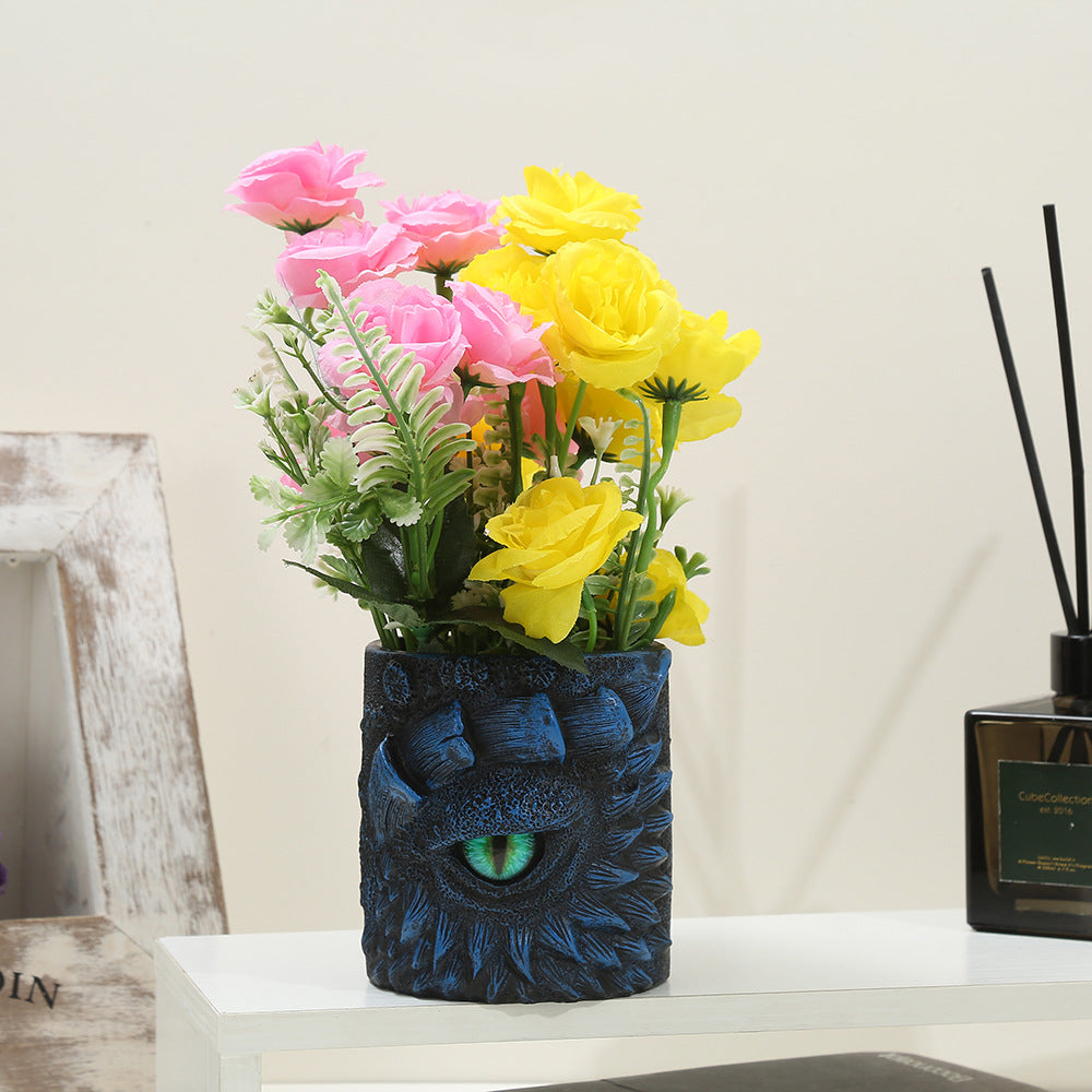 Decorative Resin Flower Pot