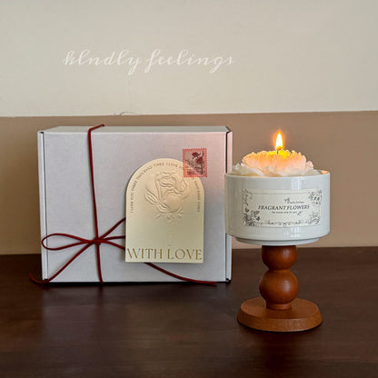 Decorative Scented Candle Gift Set with Ceramic Cup