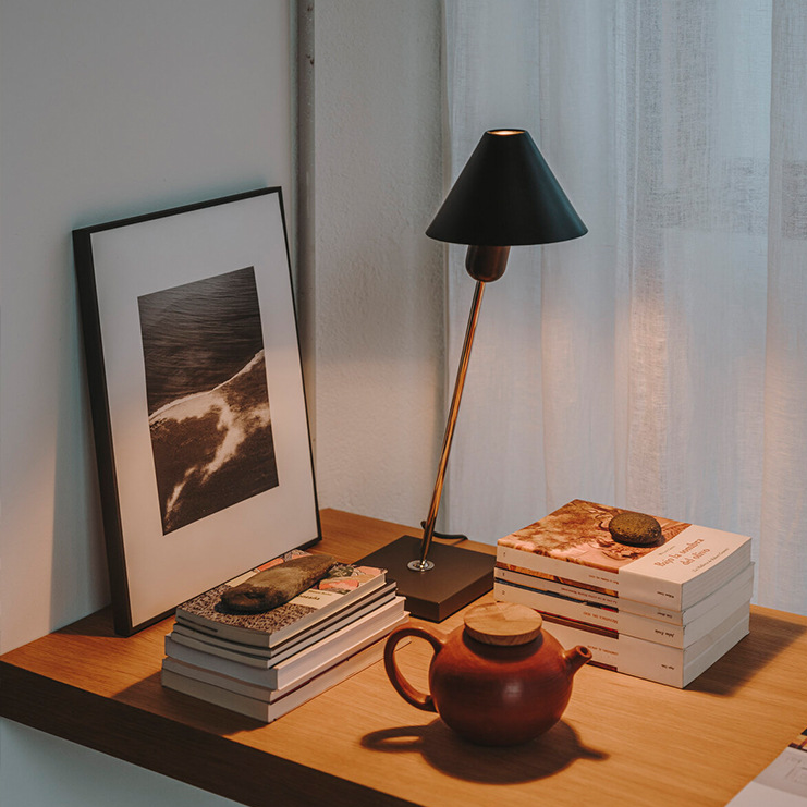 Decorative Table Lamp for Bedroom and Desk