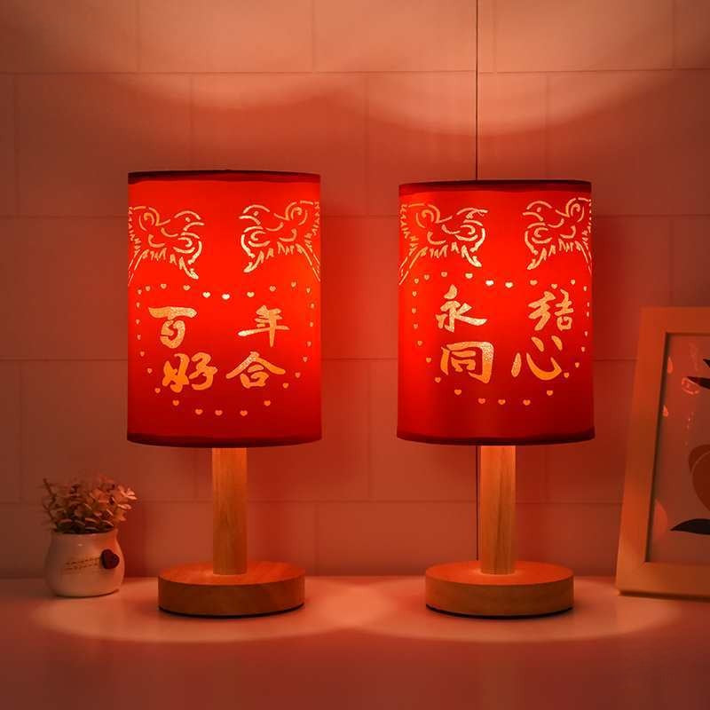 Decorative table lamp