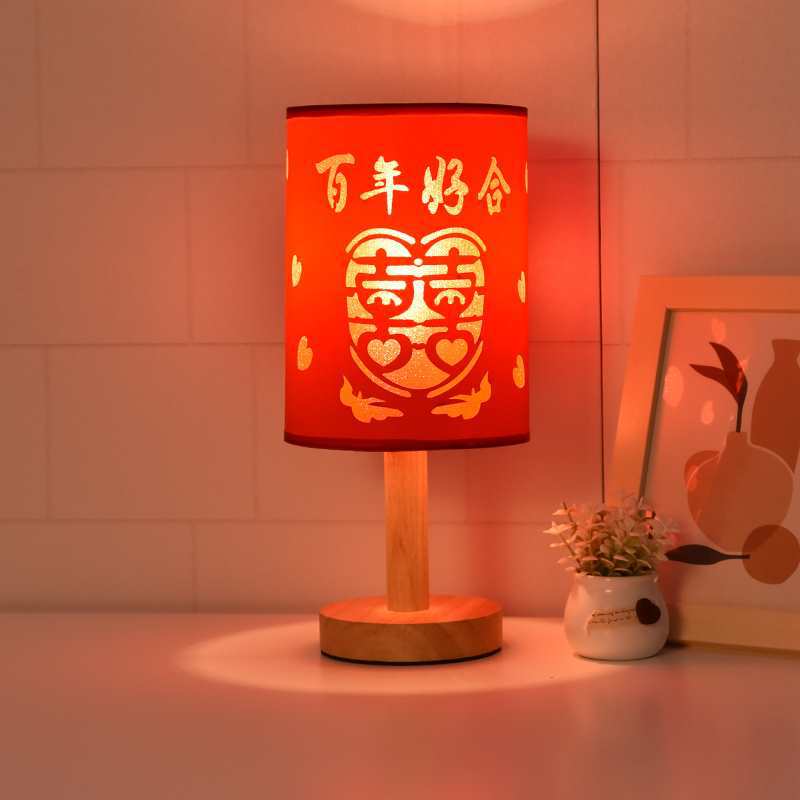 Decorative table lamp