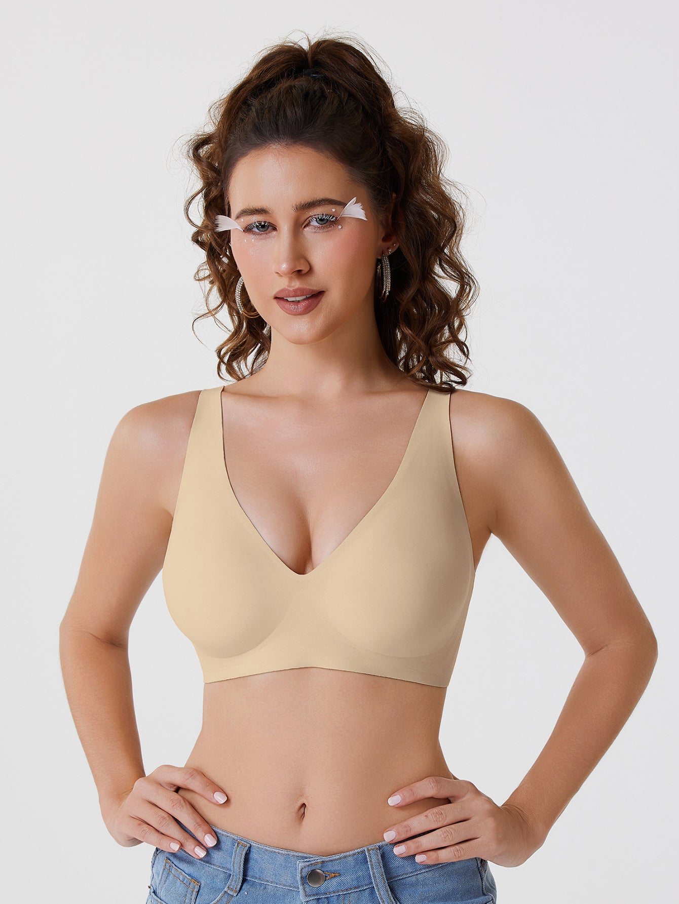 Deep V Seamless Wireless Everyday Underwear