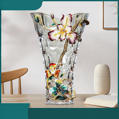 Desktop flower arrangement ornament with transparent vase