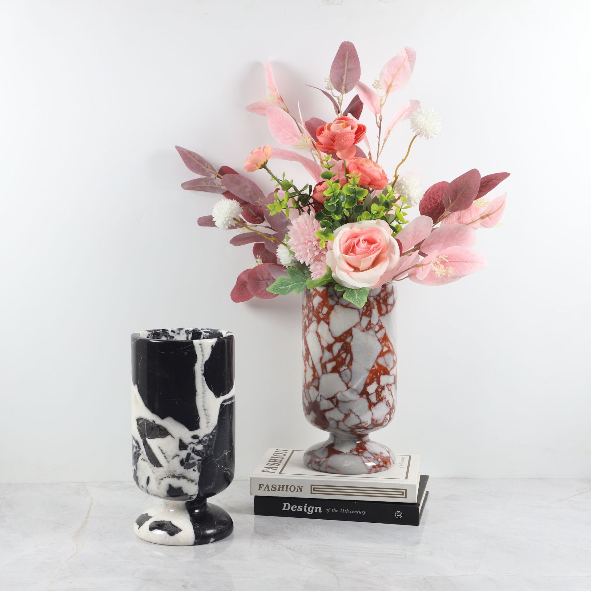 Desktop flower vase