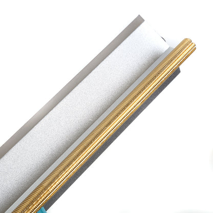 Detachable hair removal device for clothes
