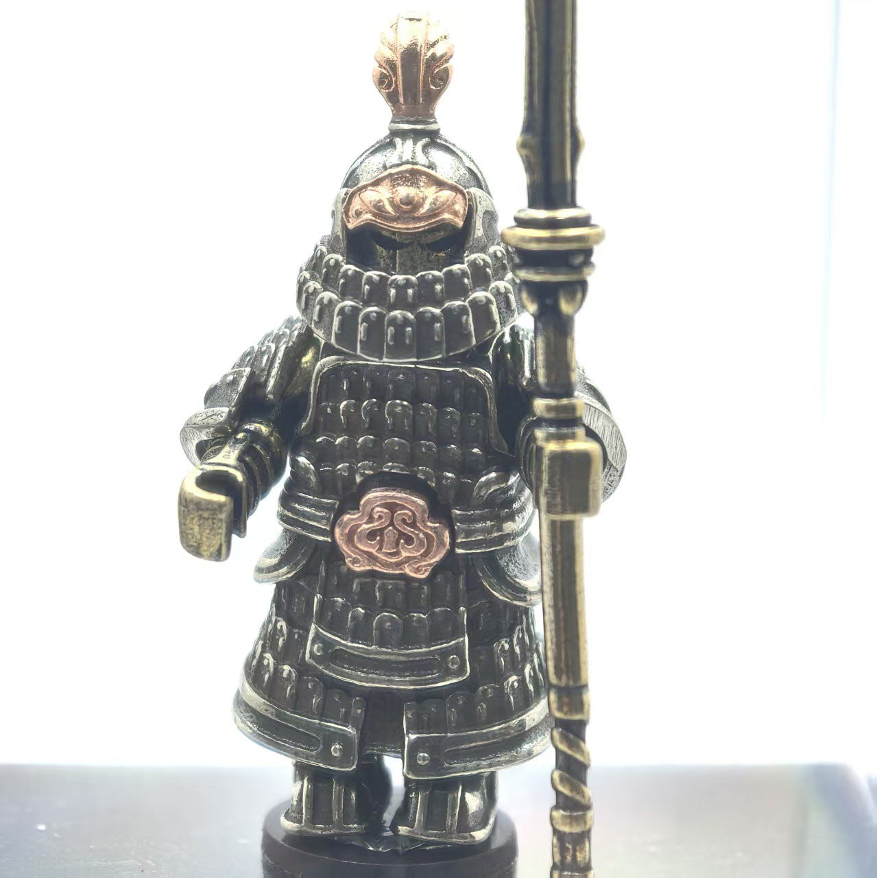 Detachable metal magnet decorative pieces