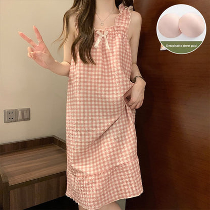 Detachable nightgown with a chest pad