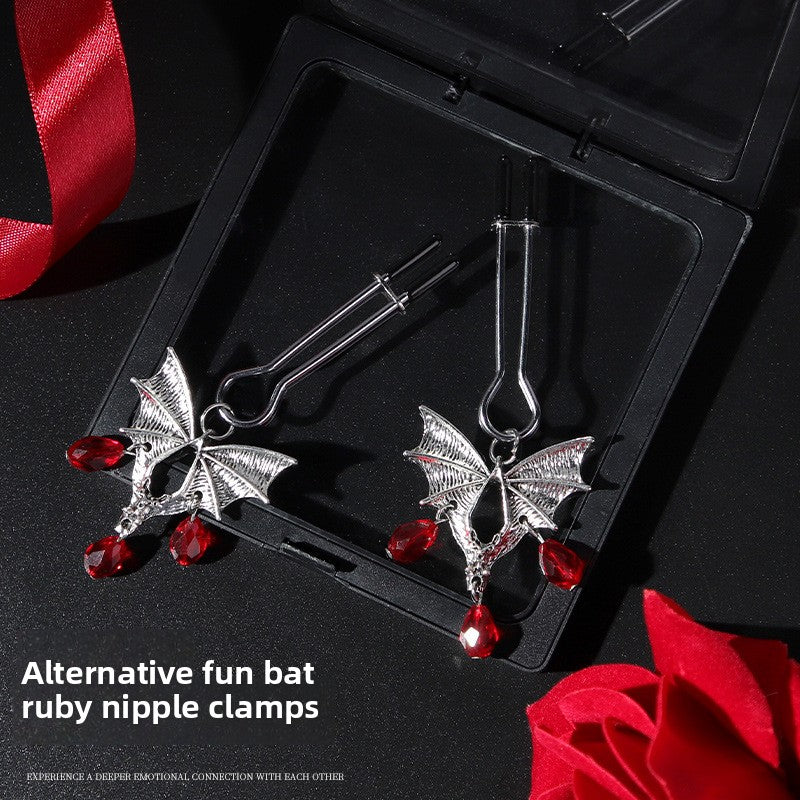 Diamond Bat Clasp