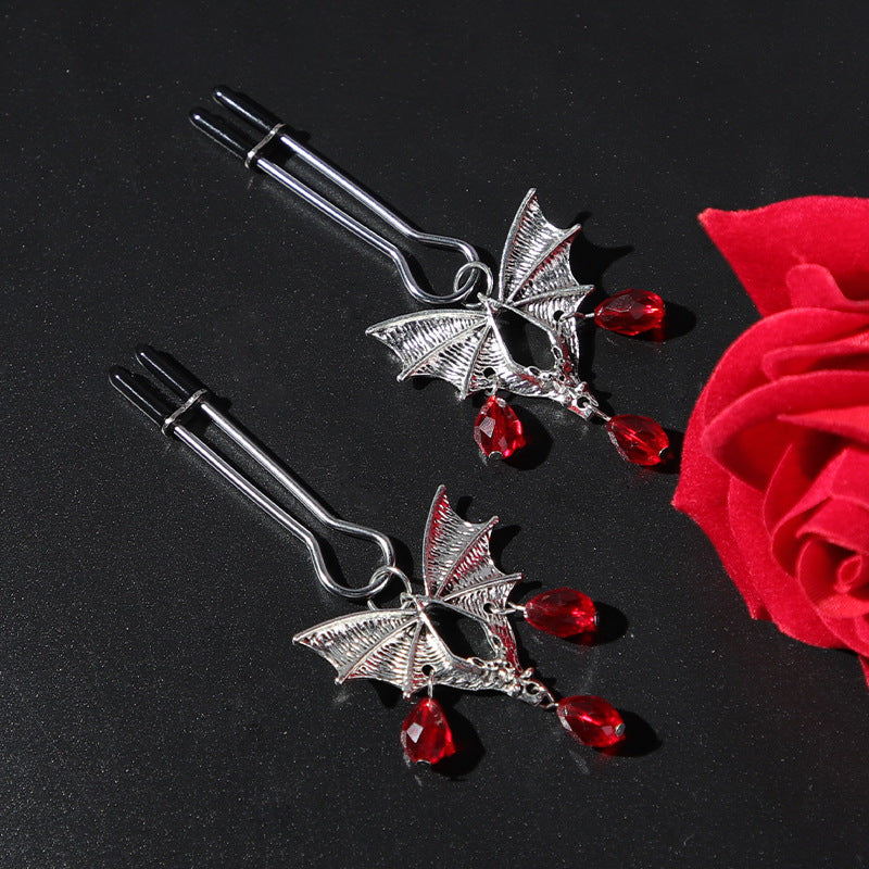 Diamond Bat Clasp