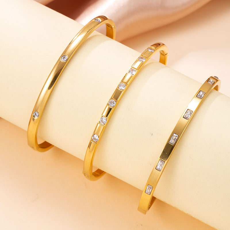 Diamond Bracelet with O-Clasp