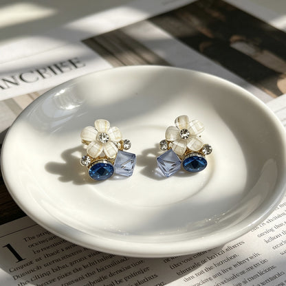 Diamond earrings