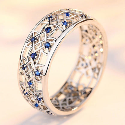 Diamond Encrusted Floral Openwork Starry Ring