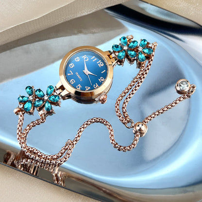 Diamond Flower Pull-out Bracelet Watch