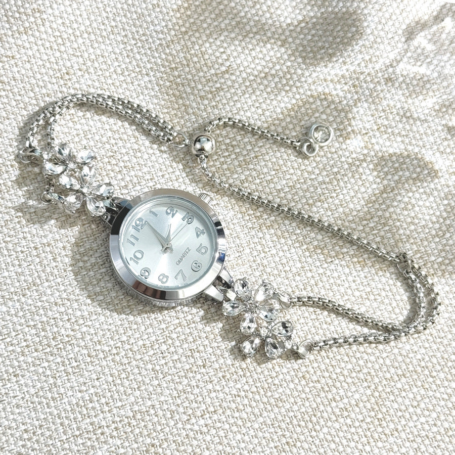Diamond Flower Pull-out Bracelet Watch