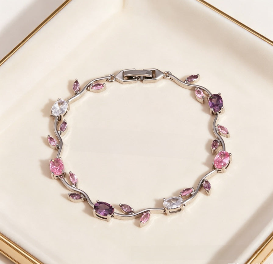 Diamond Inlay Leaf Design Alloy Bracelet
