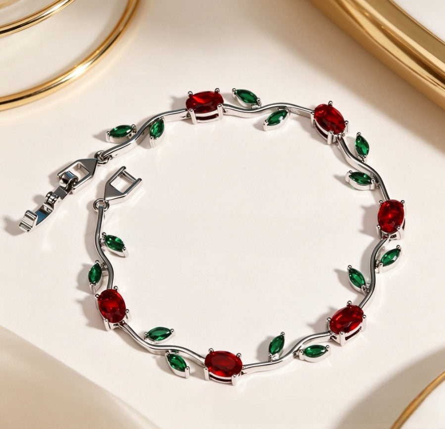 Diamond Inlay Leaf Design Alloy Bracelet