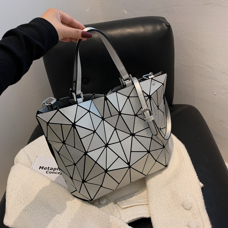 Diamond Pattern Foldable Tote Bag