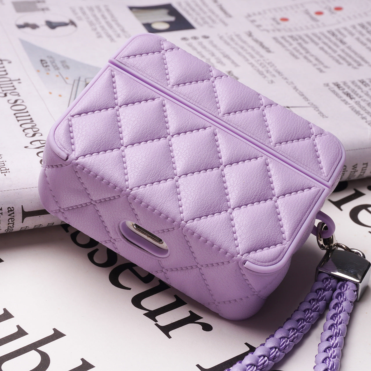 Diamond-quilted down jacket headphone cover