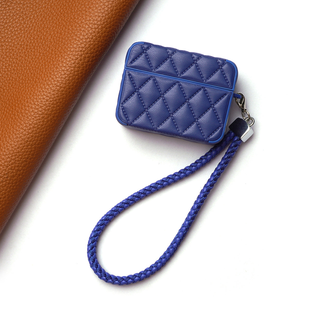 Diamond-quilted down jacket headphone cover