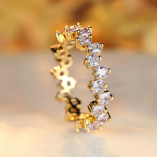 Diamond-set square zirconia ring