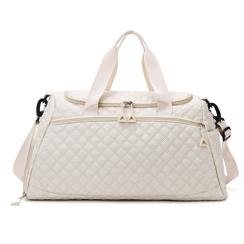 Diamond-shaped large-capacity fitness bag for exercise