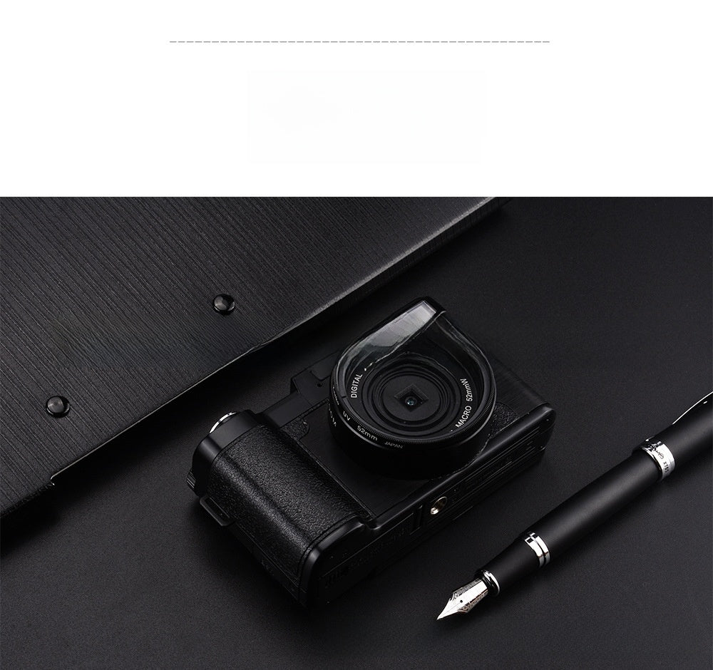 digital camera