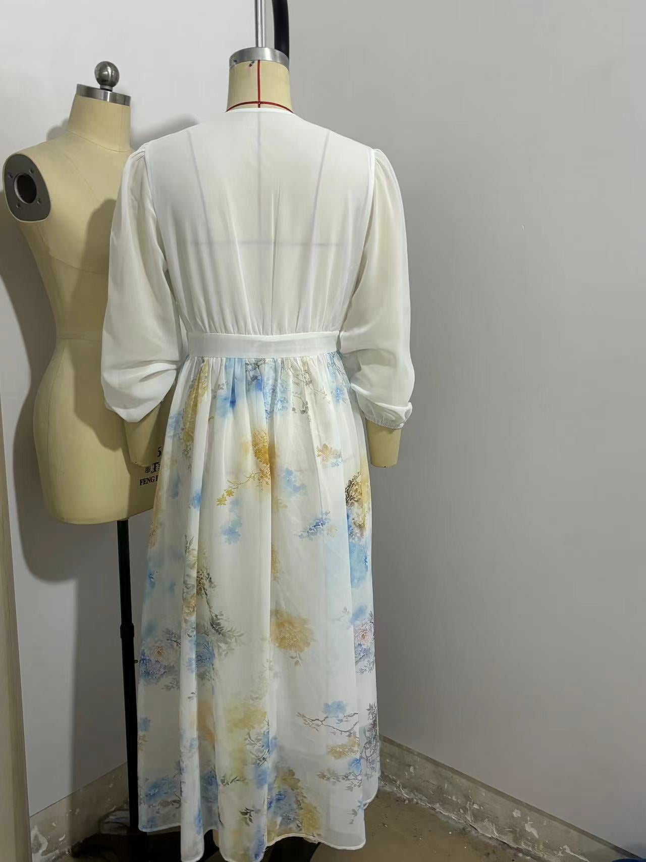 Digital Print V-Neck Puff Sleeve Dress