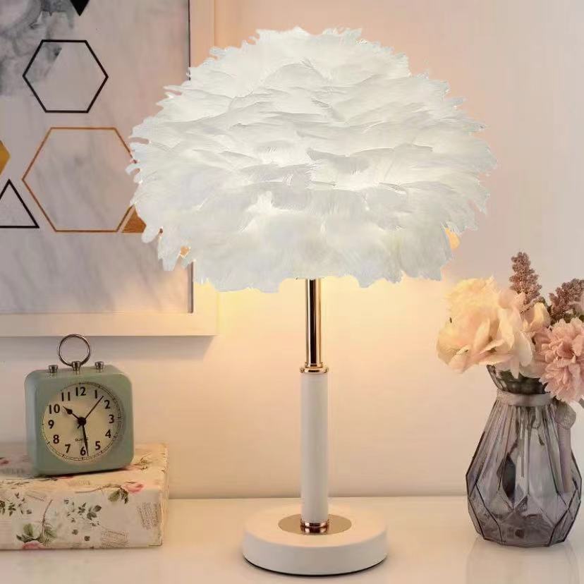Dimmable Table Lamp