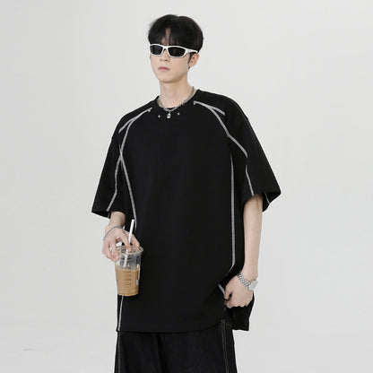 Disassembled and pieced together short-sleeved shirt