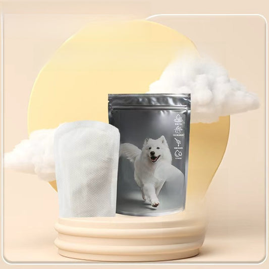 Disposable pet cleaning gloves and wipes