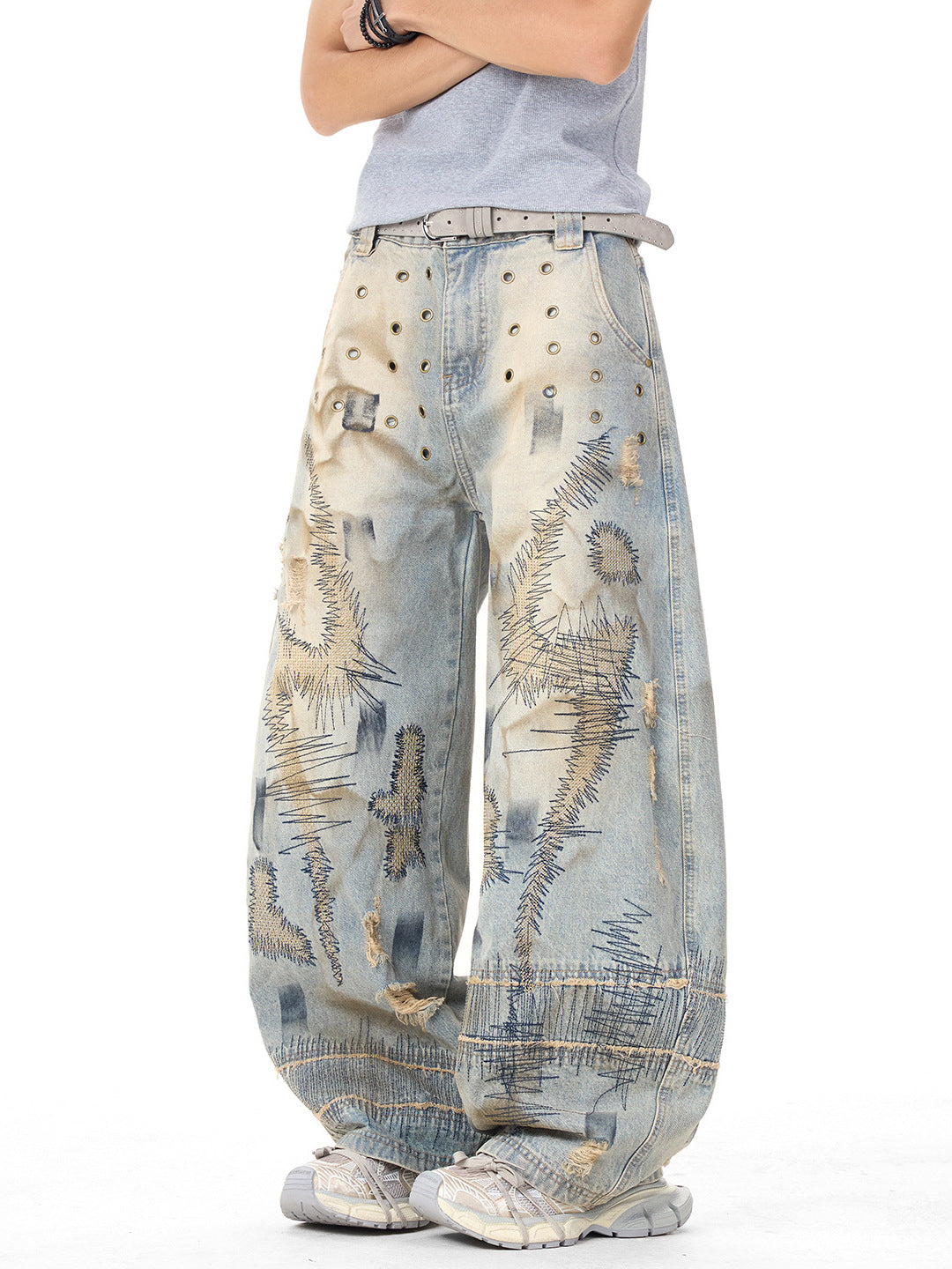 Distressed Embroidery Denim Pants