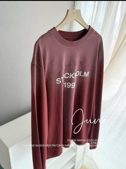 Distressed letter long-sleeved T-shirt