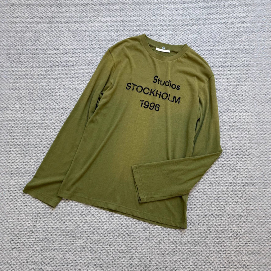 Distressed letter long-sleeved T-shirt