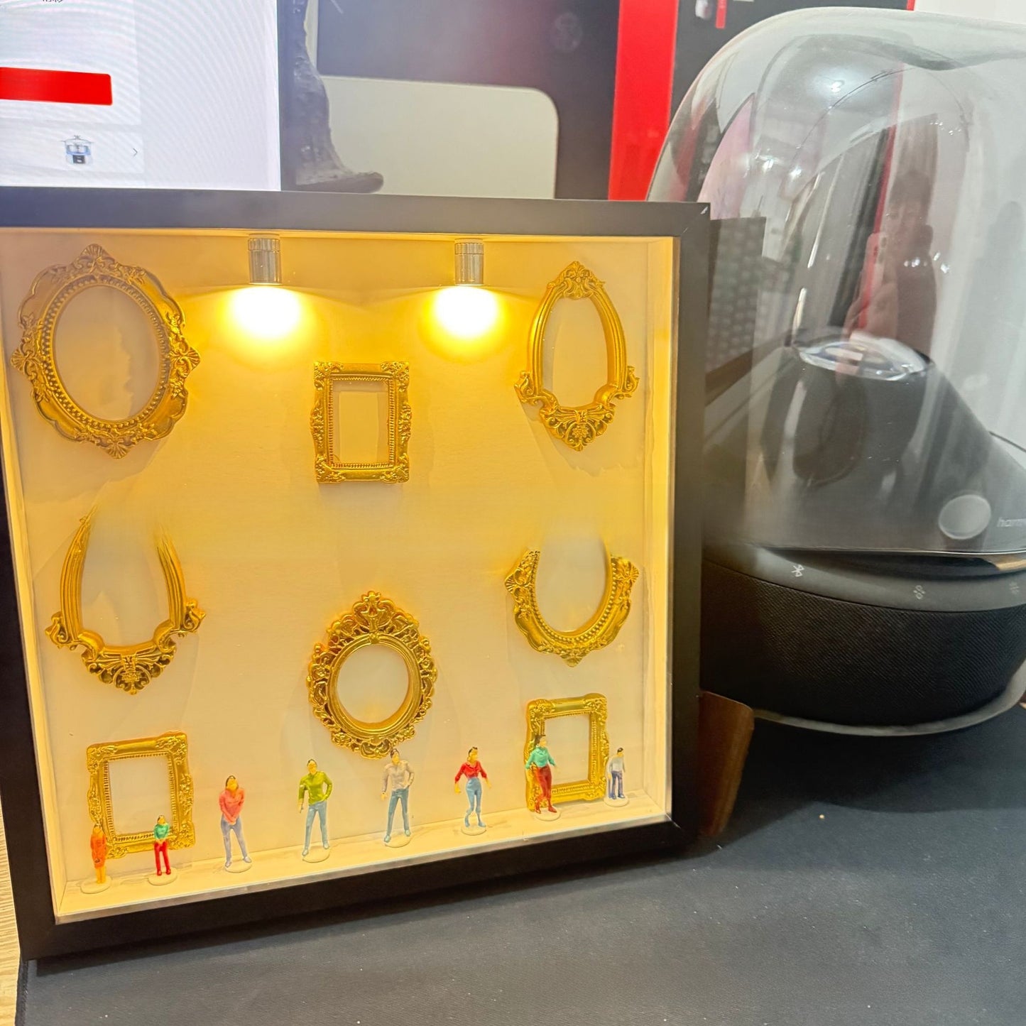 DIY Mini Museum Silhouette Box