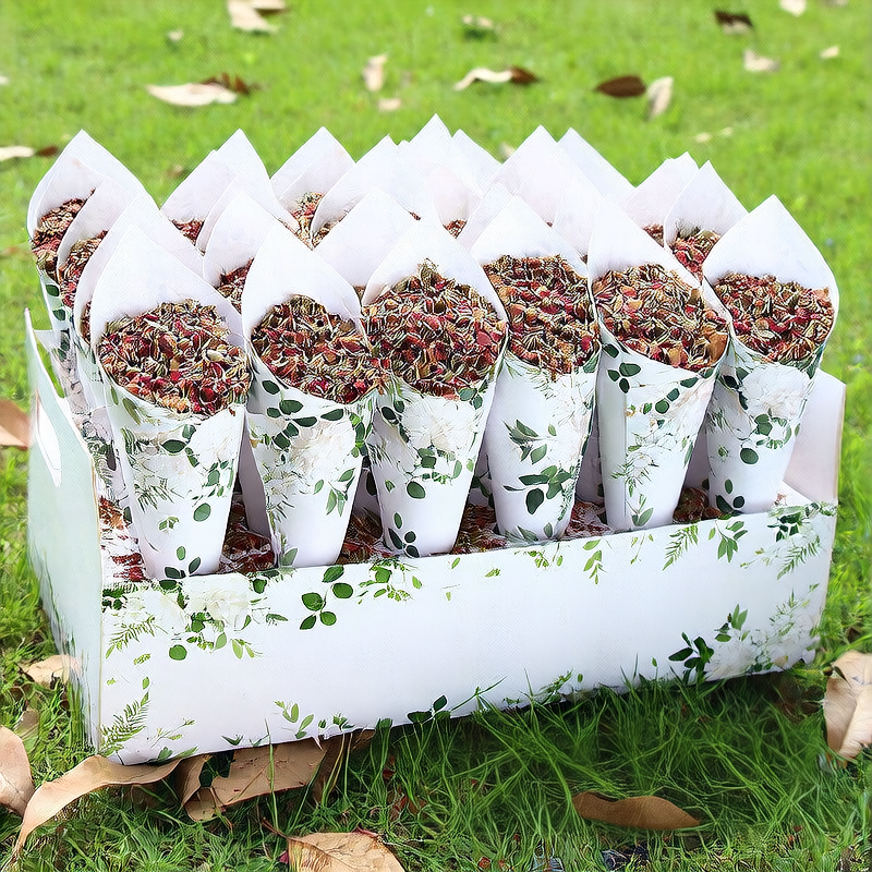 DIY Wedding Paper Flower Tube with Hemp Rope