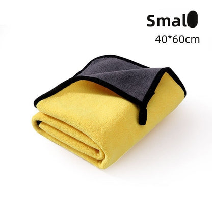 Dog bathrobe with thick padding and quick-drying property