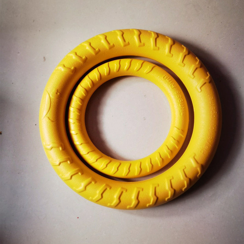 Dog training toy balls, frisbees, border Collies, Golden Retrievers, and medium to large-sized dogs