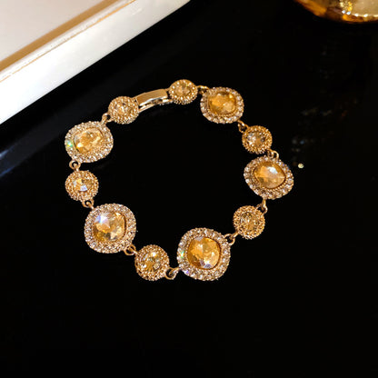 Dopamine Diamond-Encrusted Square Geometric Buckle Bracelet