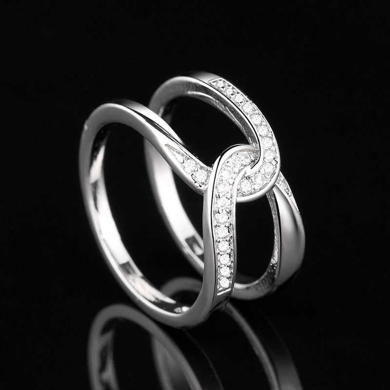 Double-C interlocking snap ring
