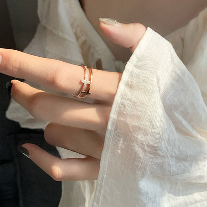 Double Cross Ring